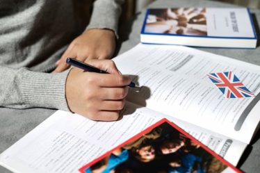Não envie antes de revisar: evite vergonhas em inglês