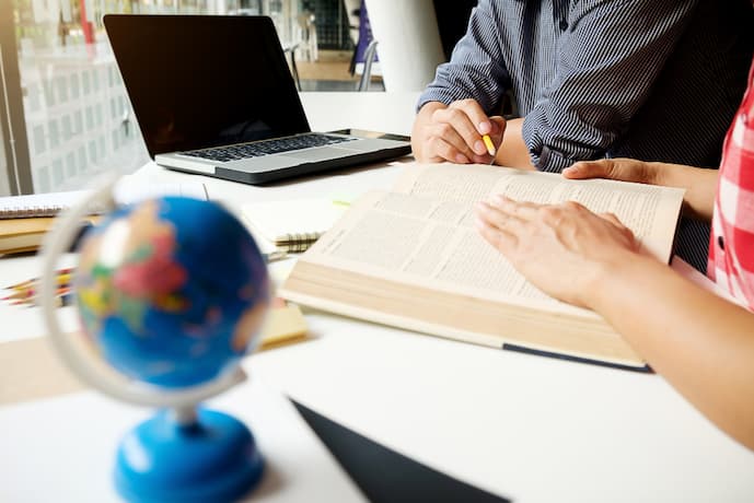 Tradução de artigos acadêmicos sem erros: veja como